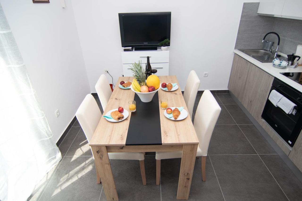 Valkane Beach Studio Apartment Πούλα Εξωτερικό φωτογραφία